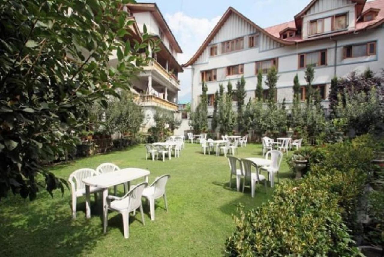 Hotel International Srīnagar Exterior foto